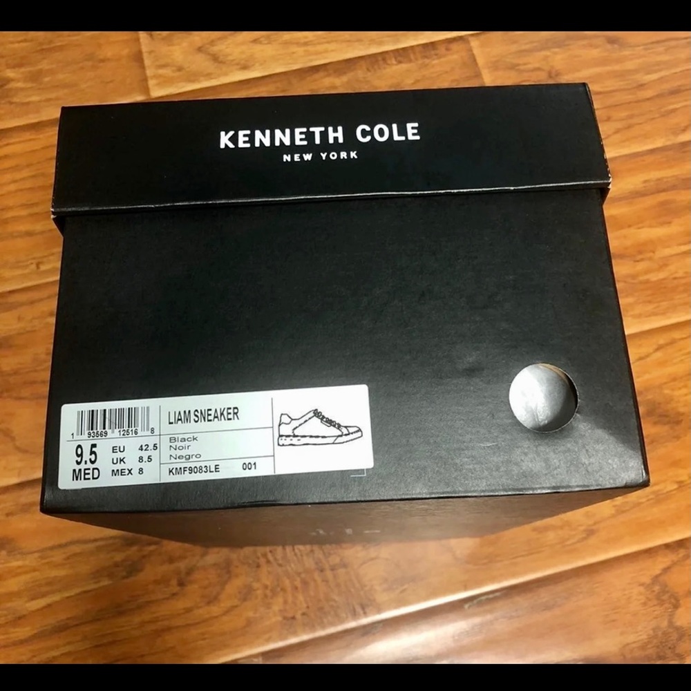 Kenneth Cole Sneaker - Picture 5 of 6